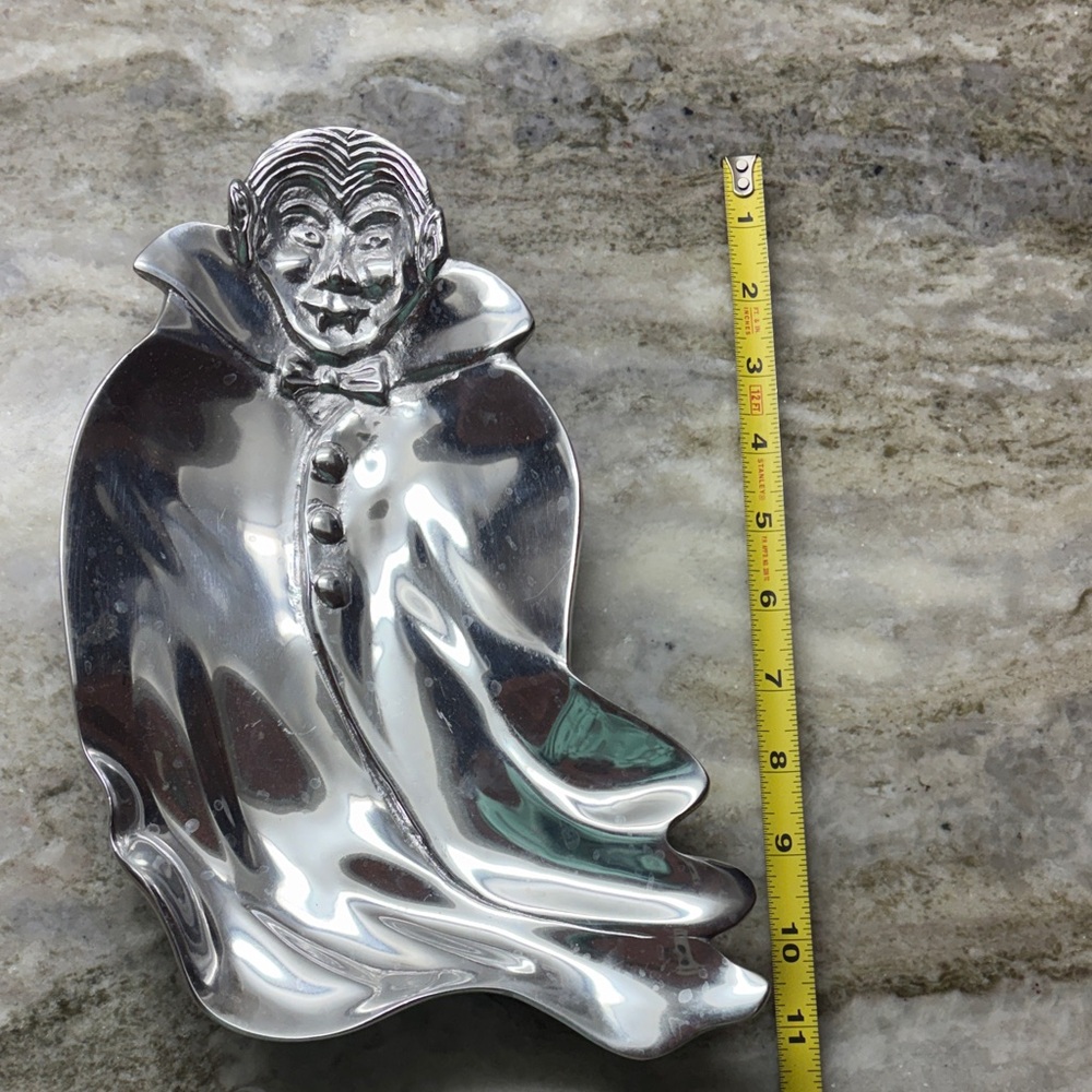 Mariposa Silver Halloween Vampire server tray